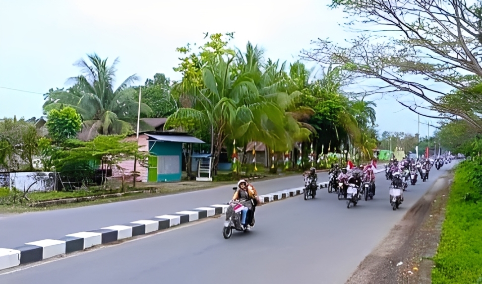 Kirab Bendera Merah Putih Teluk Bintuni 2025