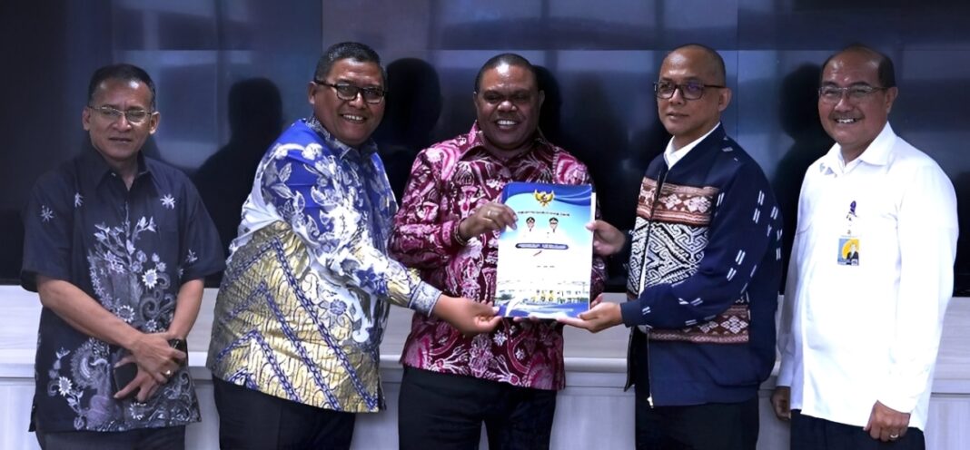 Pemkab Manokwari Lobi PUPR