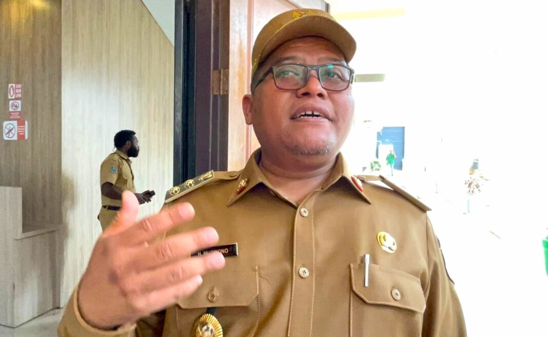 mugiyono Wakil Bupati Manokwari H. Mugiyono saat memberikan keterangan terkait rencana penunjukan PIC Dapur Sehat MBG.