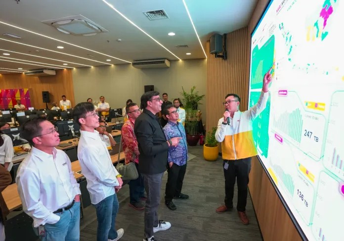 indosat perkuat jaringan nasional1