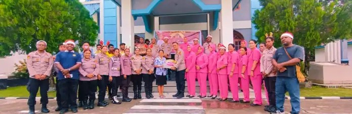 sambut natal 2925 polres1