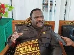 ketua dprd soroti ketidaksikronan2