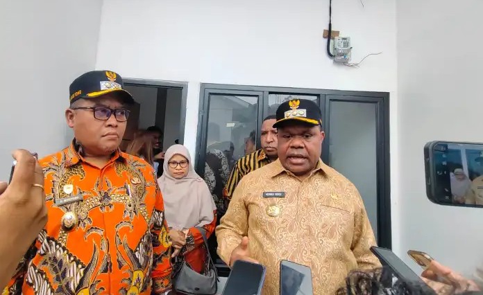 perkab manokwari akan tertibkan bangunan didas1
