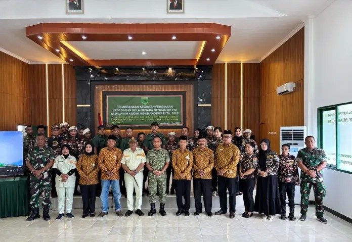 dandim manokwari ajak keluarhga besar1