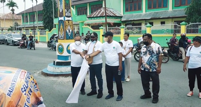 wabup kaimana hdairi konvoi1